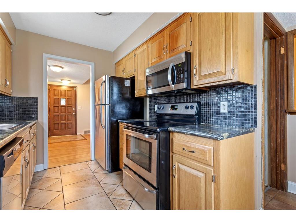 7439 10th Avenue S Richfield MN 55423 7075292 image2