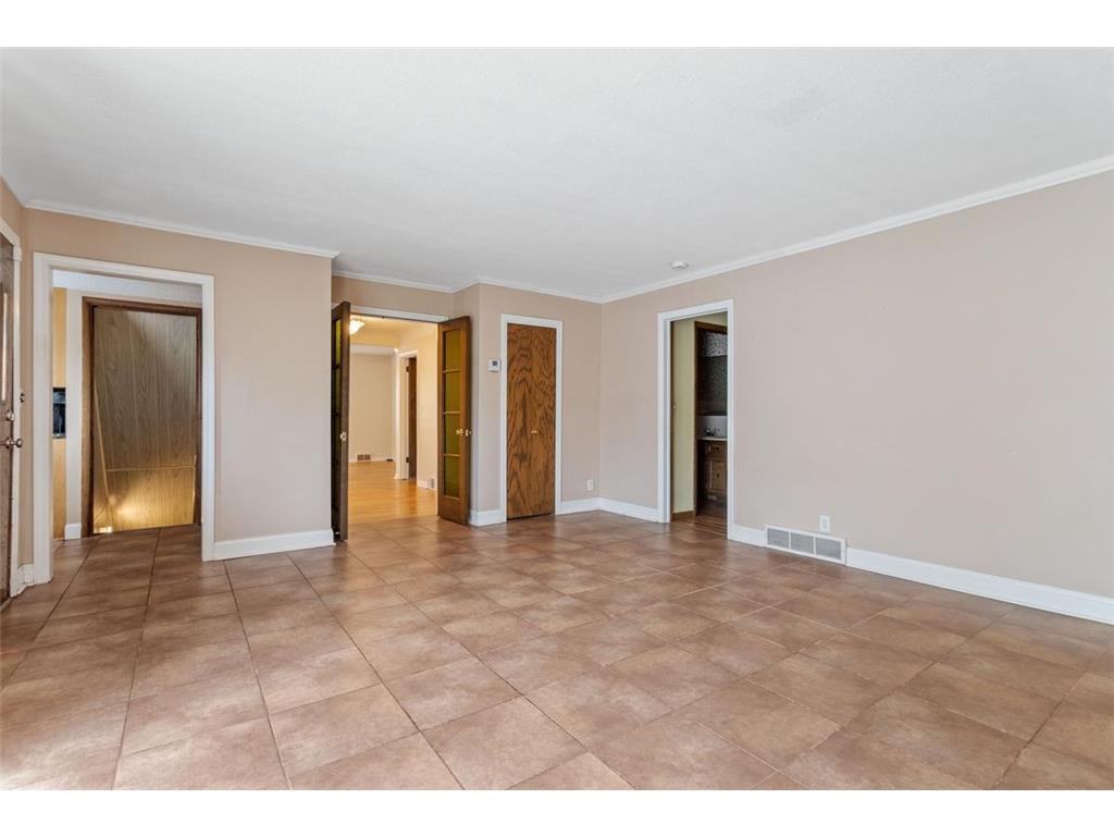 7439 10th Avenue S Richfield MN 55423 7075292 image5
