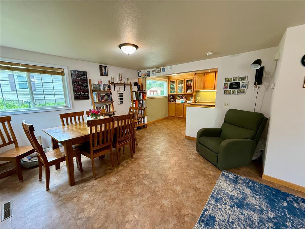 744 5th Avenue NW Valley City ND 58072 7100961 image3
