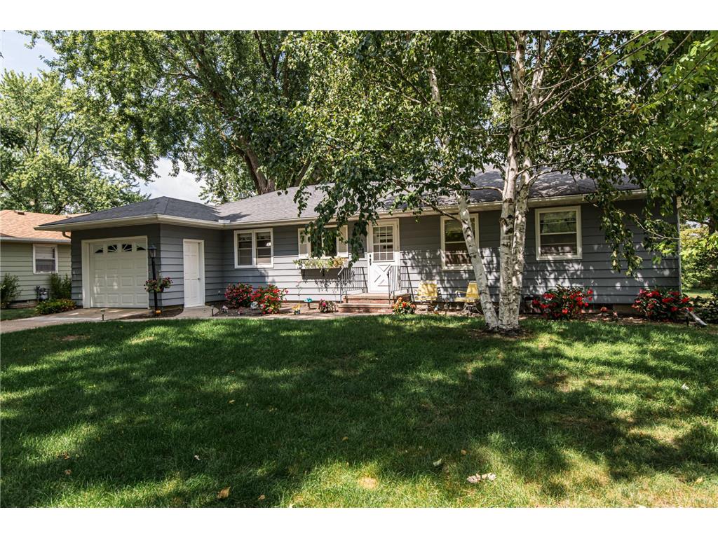 744 E School Street Owatonna MN 55060 6425519 image1