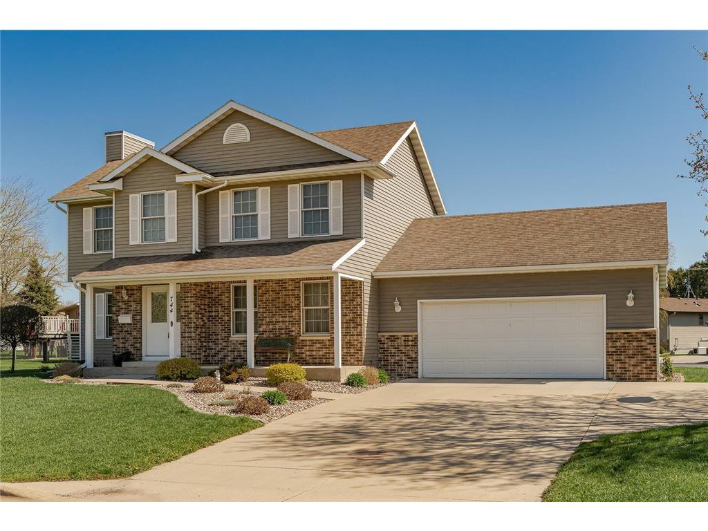 744 Jefferson Avenue SW Eyota MN 55934 7061888 image1