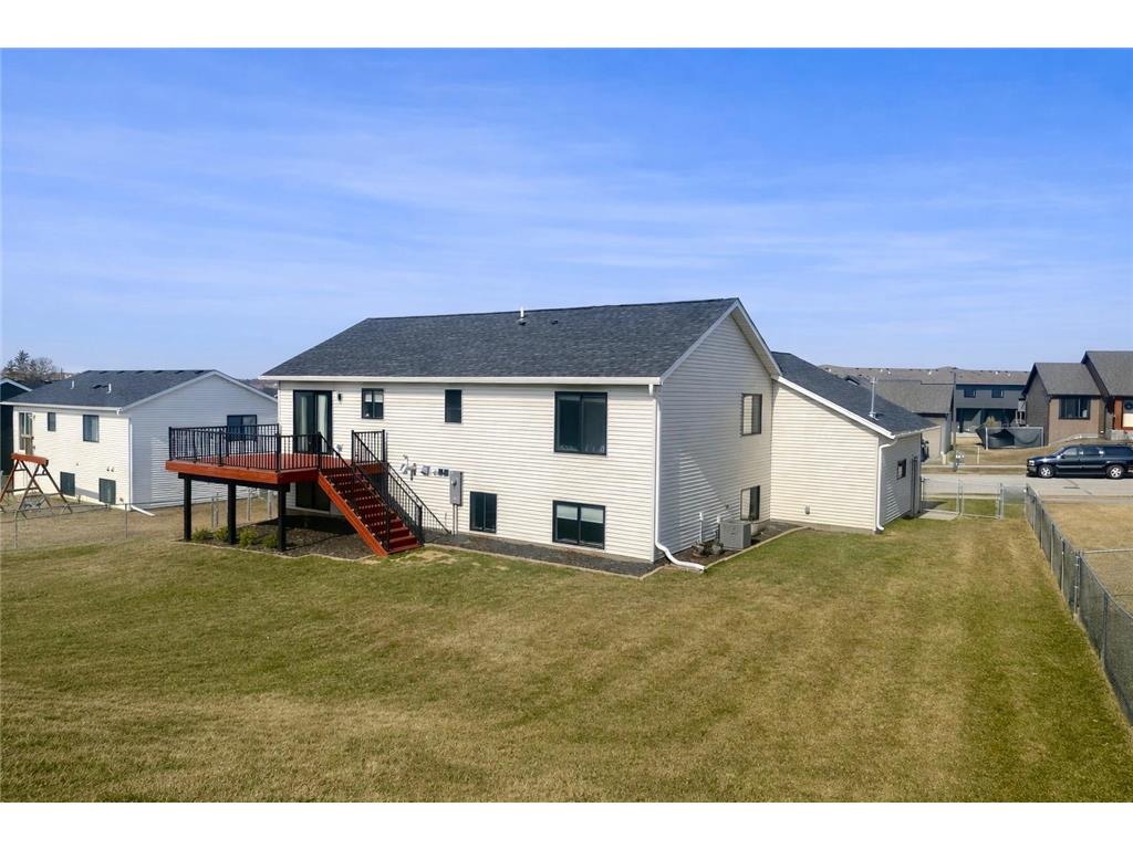 744 Towne Drive NE Byron MN 55920 7052418 image2