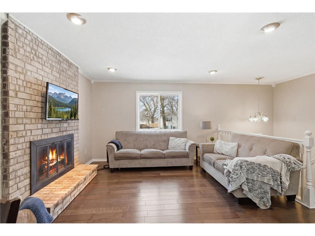 7440 Drew Avenue N Brooklyn Park MN 55443 7014882 image1