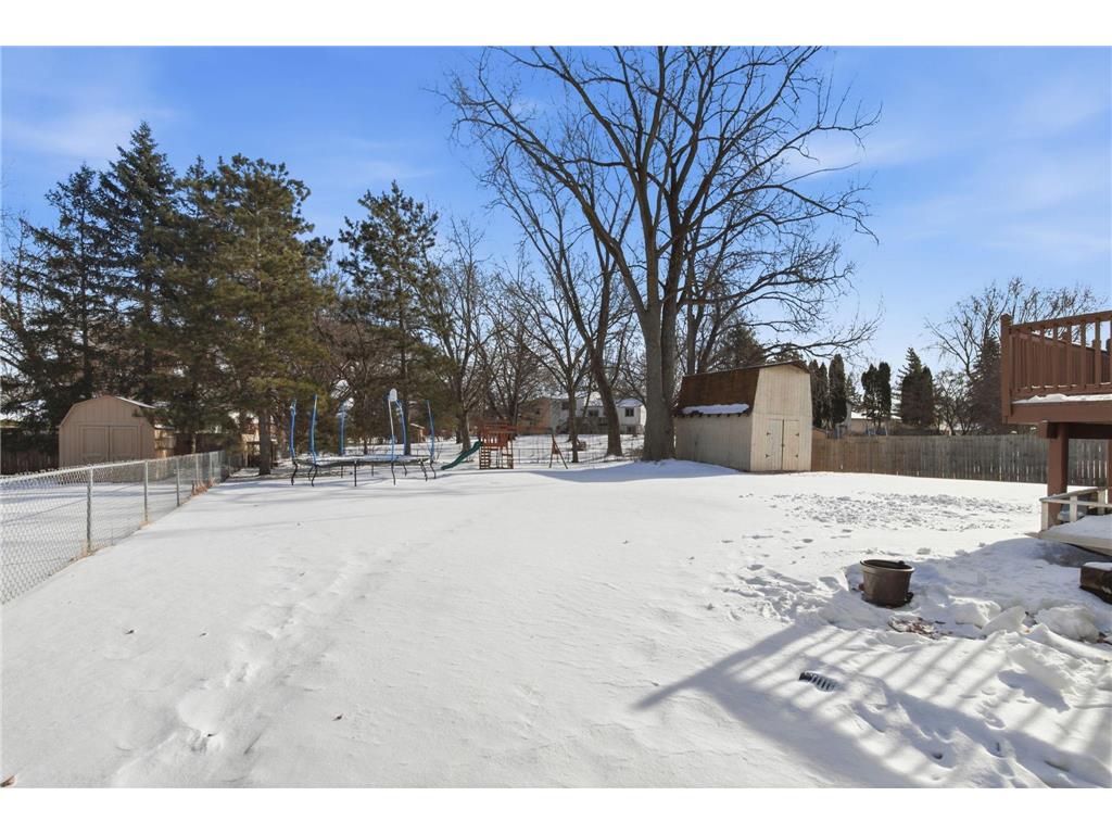 7440 Drew Avenue N Brooklyn Park MN 55443 7014882 image22