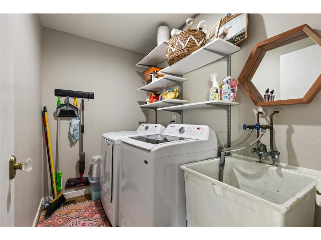 7440 Landau Curve Bloomington MN 55438 7074375 image19
