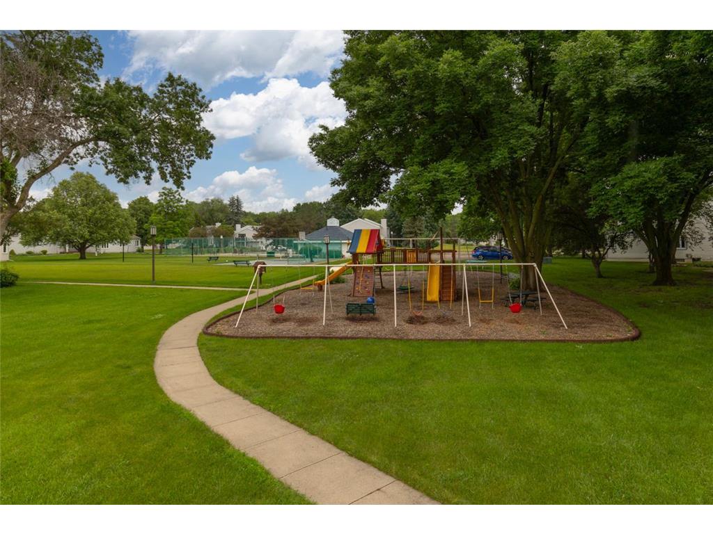 7440 Landau Curve Bloomington MN 55438 7074375 image26