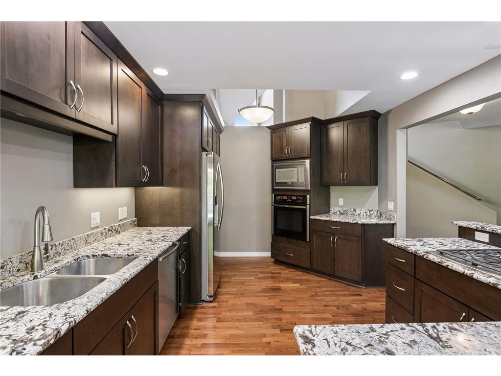 7442 Cahill Road Edina MN 55439 7071484 image15