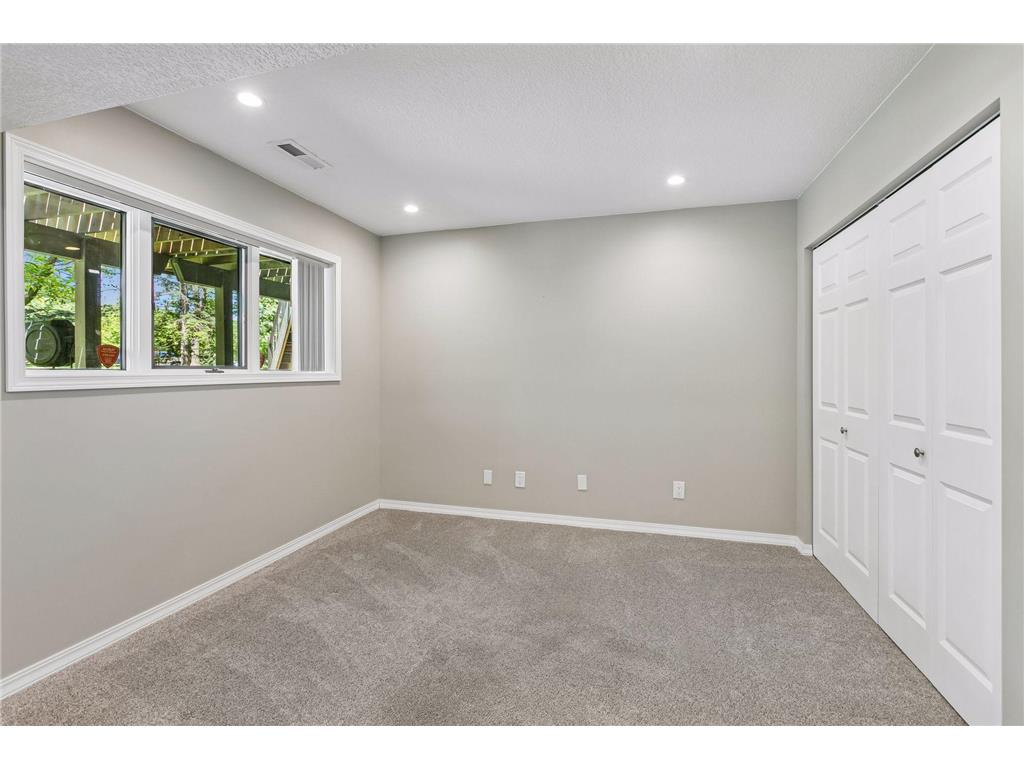 7442 Cahill Road Edina MN 55439 7071484 image30