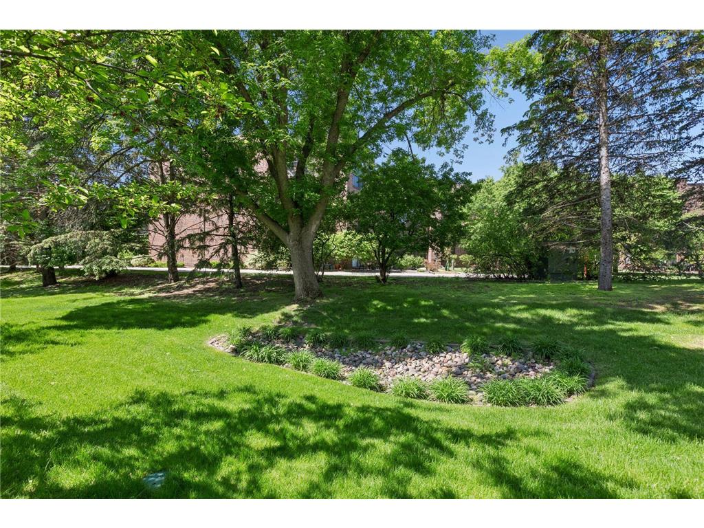 7442 Cahill Road Edina MN 55439 7071484 image39