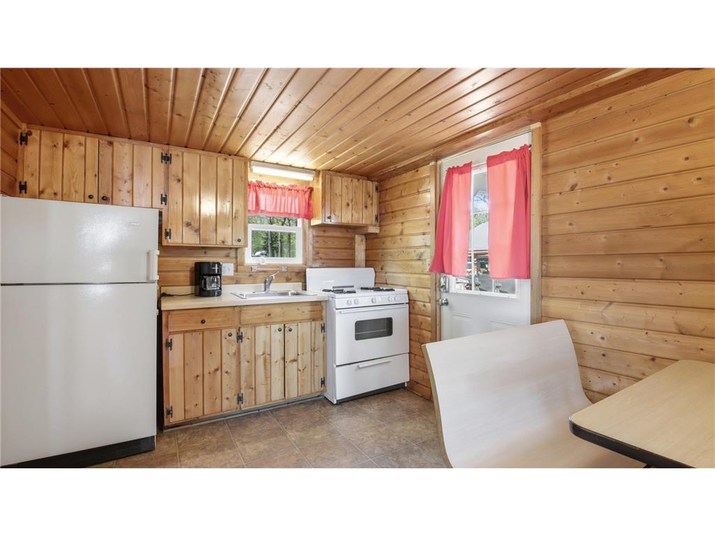 7444 N Pats Landing Road #4 Hayward Twp WI 54843 - Lake Chippewa 7090107 image10