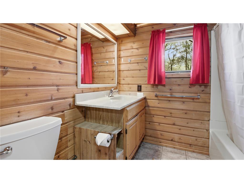 7444 N Pats Landing Road #9 Hayward Twp WI 54843 - Lake Chippewa 7090110 image16