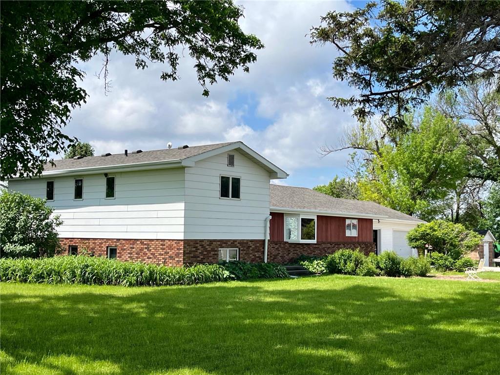 74461 410th Street Bird Island MN 55310 6546918 image1
