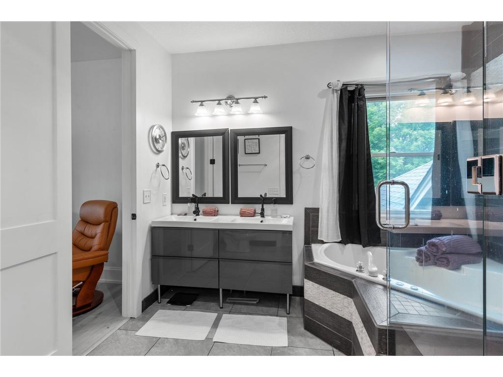 7447 213th Street N Forest Lake MN 55025 7000115 image24