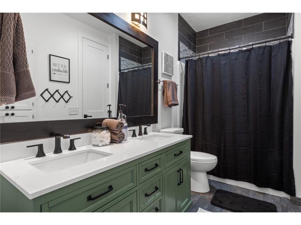 7447 213th Street N Forest Lake MN 55025 7000115 image30