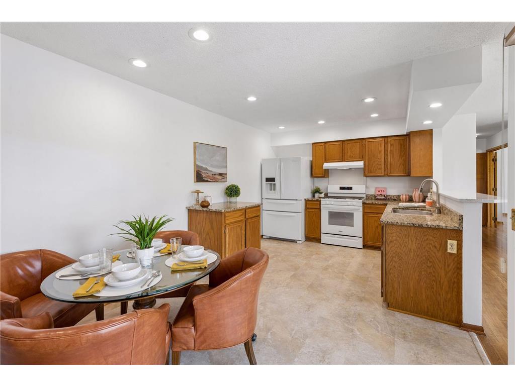 7449 Landau Drive Bloomington MN 55438 7062709 image4