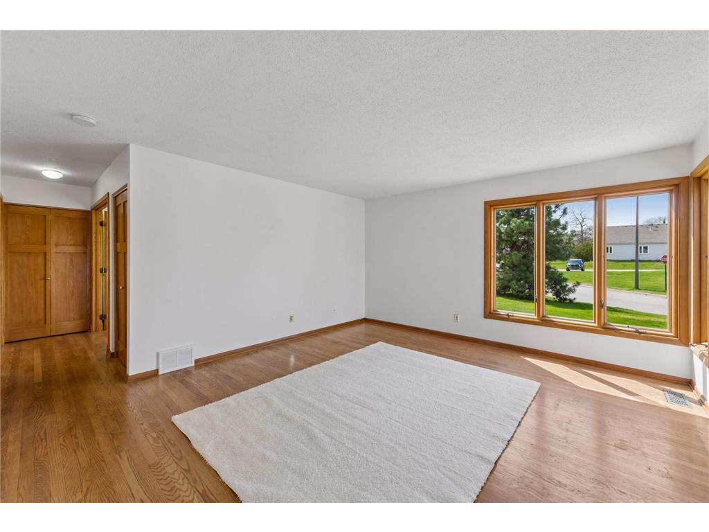 7449 Landau Drive Bloomington MN 55438 7062709 image9