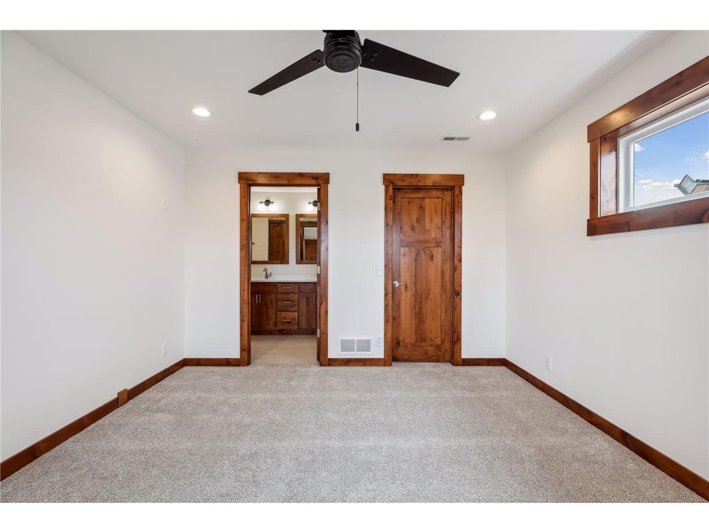 745 165th Street Hammond WI 54015 7087021 image18