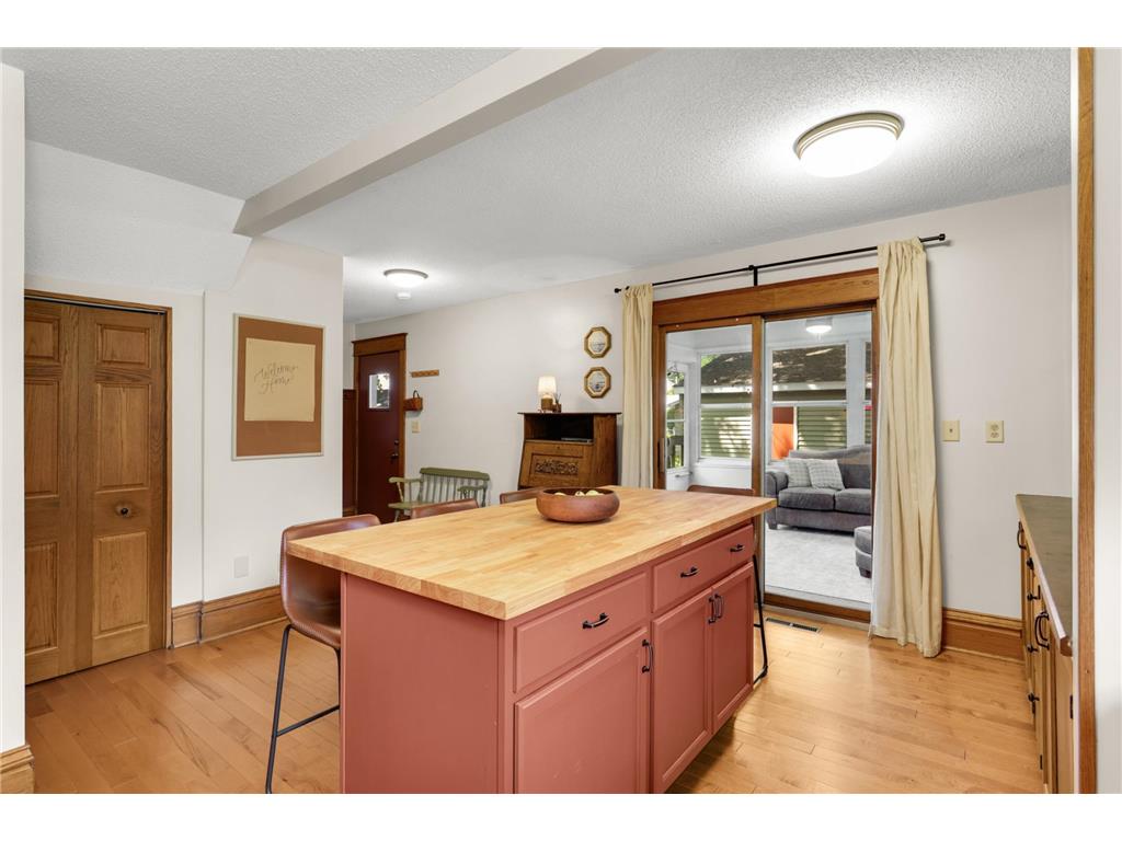 745 Aldine Street Saint Paul MN 55104 7086711 image16