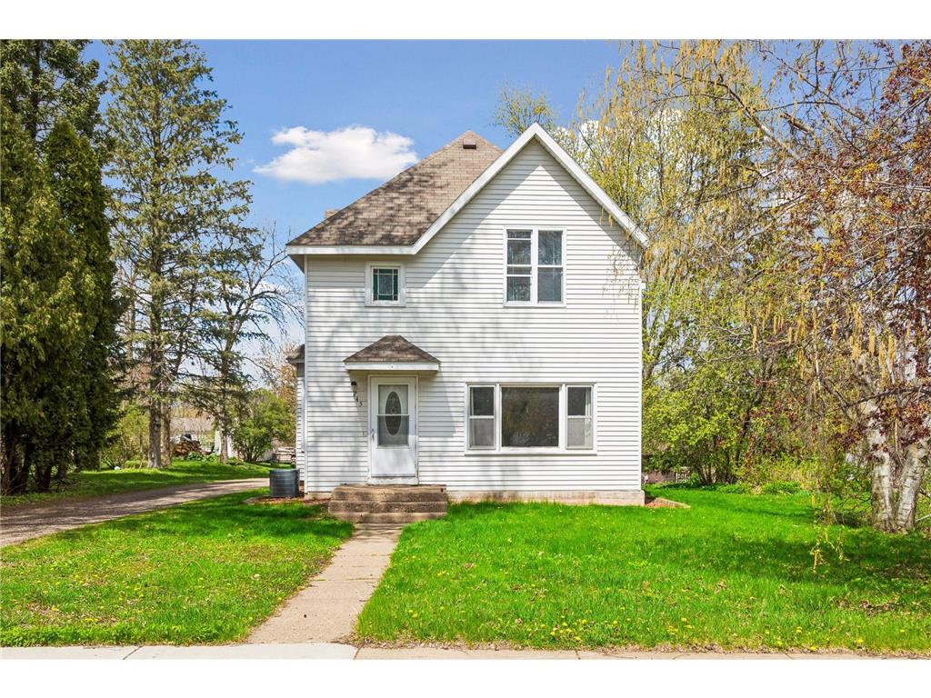 745 Broadway Street Hammond WI 54015 7067501 image1