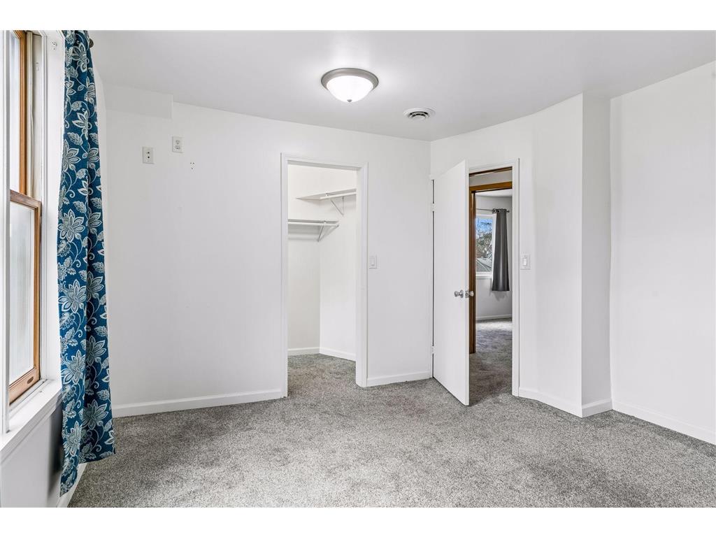 745 Broadway Street Hammond WI 54015 7067501 image23