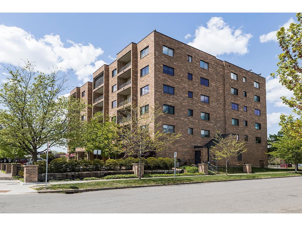 745 Grand Avenue 403, Saint Paul, MN 55105 MLS 5759447 Edina Realty