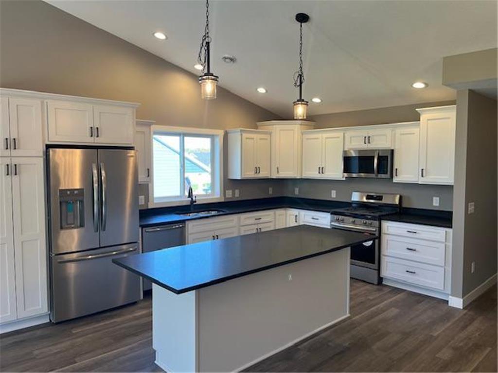 745 Hilltop Lane Saint Croix Falls WI 54024 6578740 image1