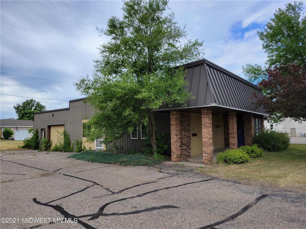745 W Main Street Perham MN 56573 6560847 image1