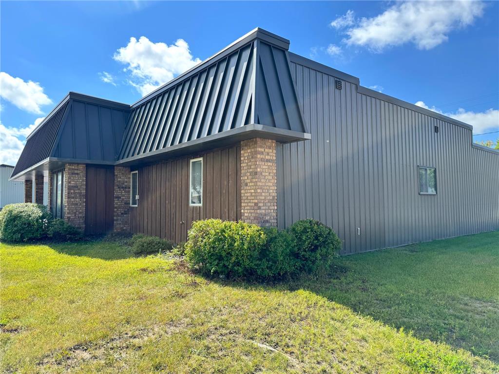 745 W Main Street Perham MN 56573 6780907 image17