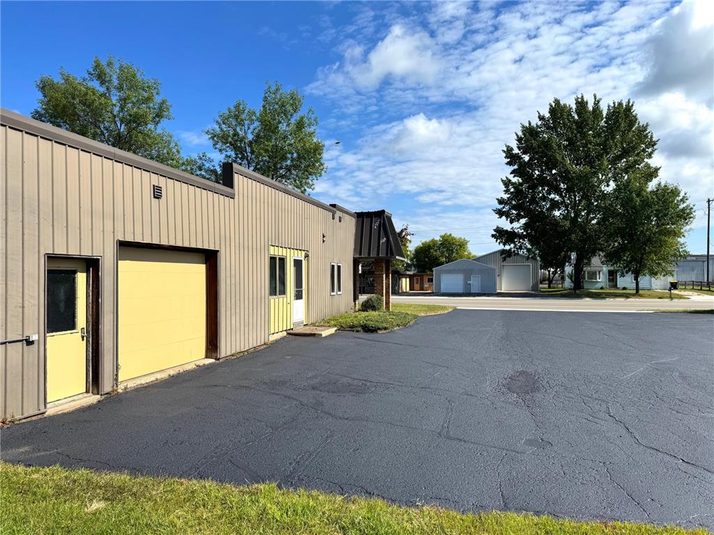 745 W Main Street Perham MN 56573 6780907 image19