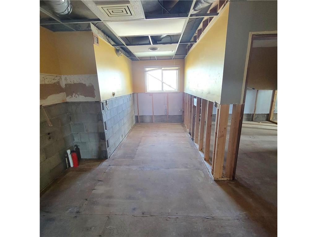 745 W Main Street Perham MN 56573 6780907 image27