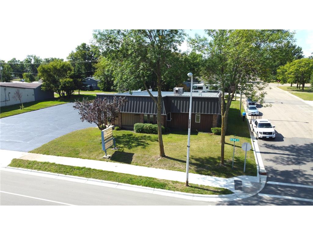 745 W Main Street Perham MN 56573 6780907 image5