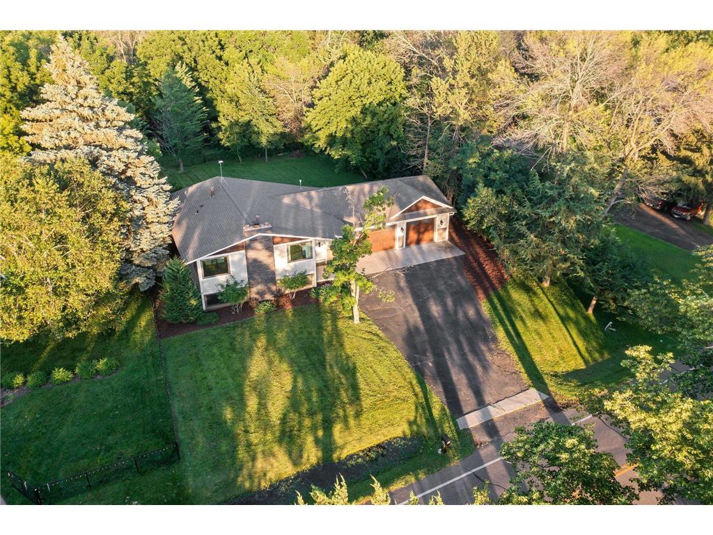 7450 N Shore Trail N Forest Lake MN 55025 - Forest 6566393 image1