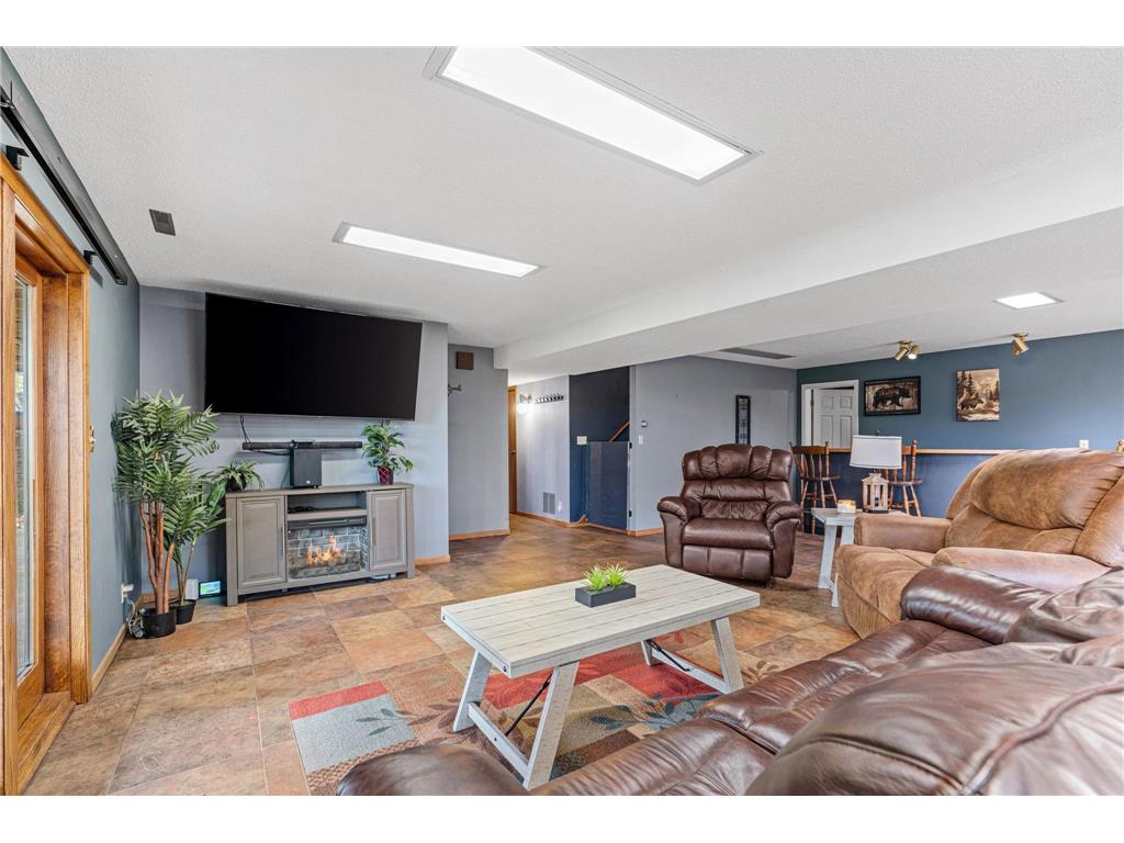 74500 240th Street Albert Lea MN 56007 7010518 image32