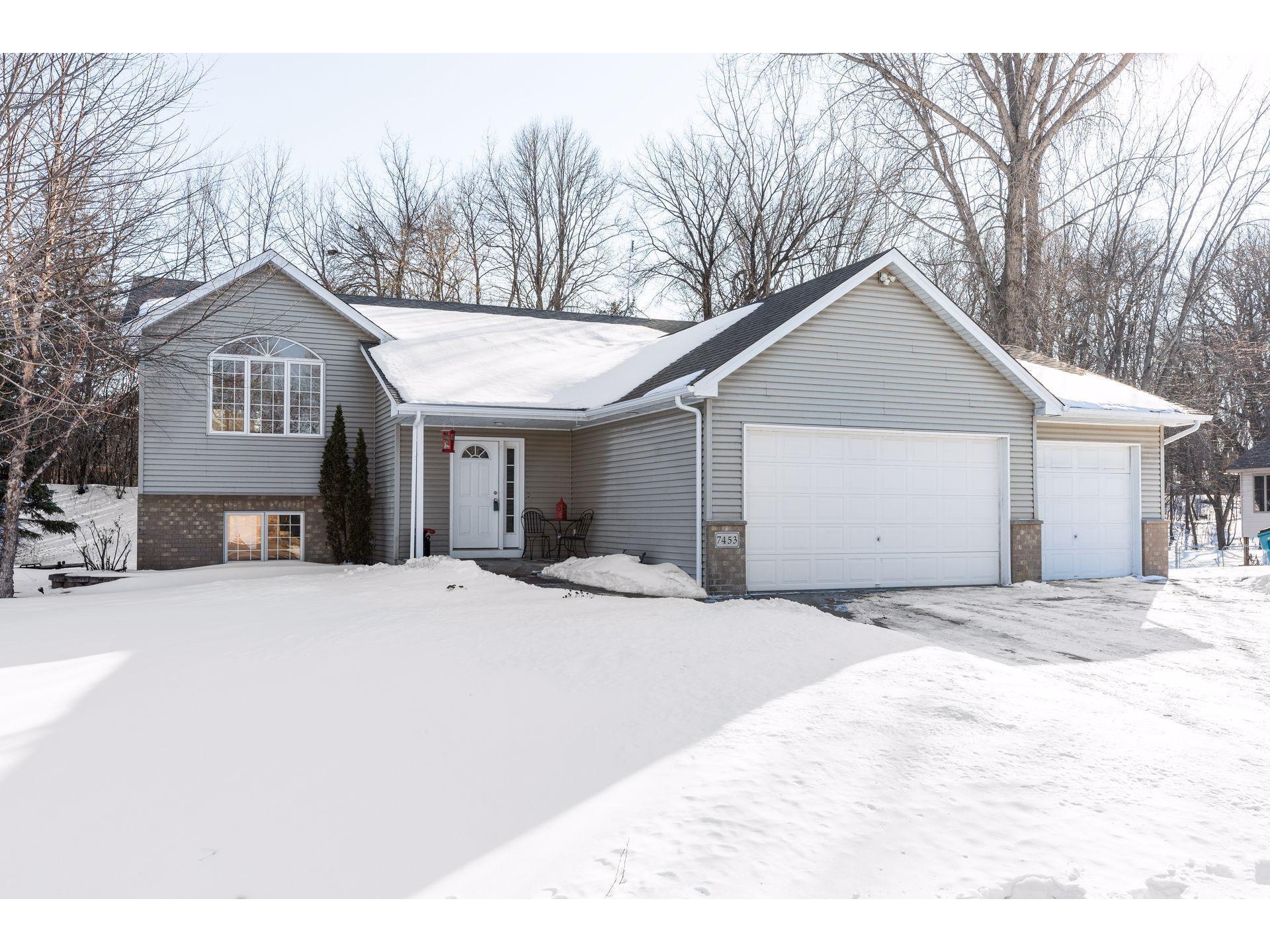 7453 233rd Street N Forest Lake MN 55025 6145369 image1