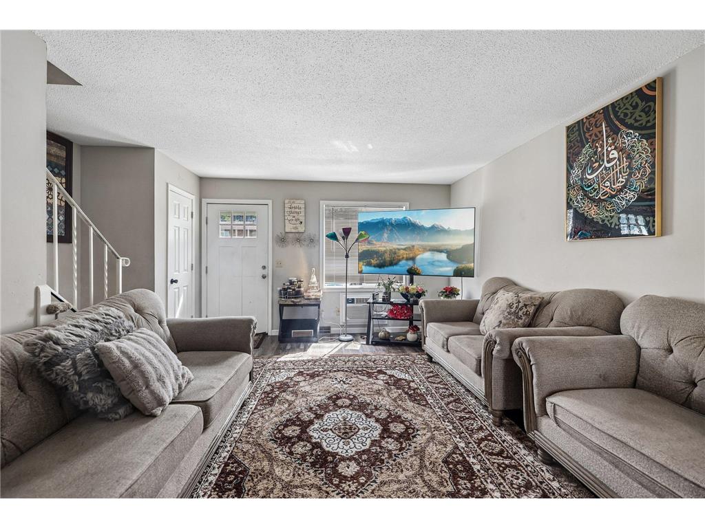 7454 Olson Memorial Highway Golden Valley MN 55427 7098853 image7