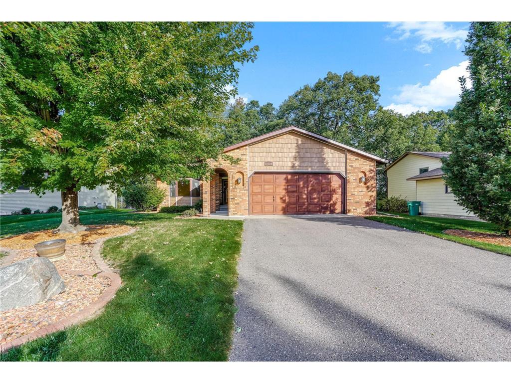 7454 Upper 24th Street N Oakdale MN 55128 6785543 image1