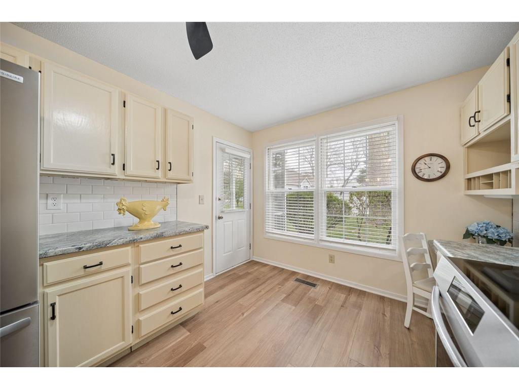7455 W 110th Street Bloomington MN 55438 7016288 image14
