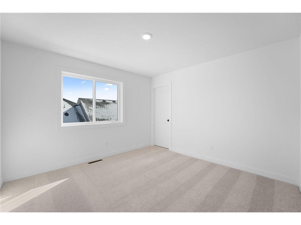 7459 Waters Edge Avenue Shakopee MN 55379 7026396 image11