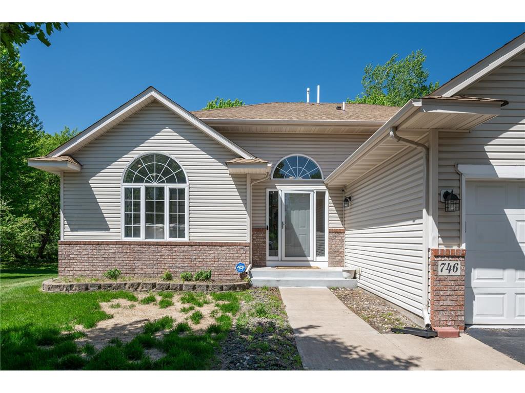 746 107th Court NE Blaine MN 55434 6719396 image1