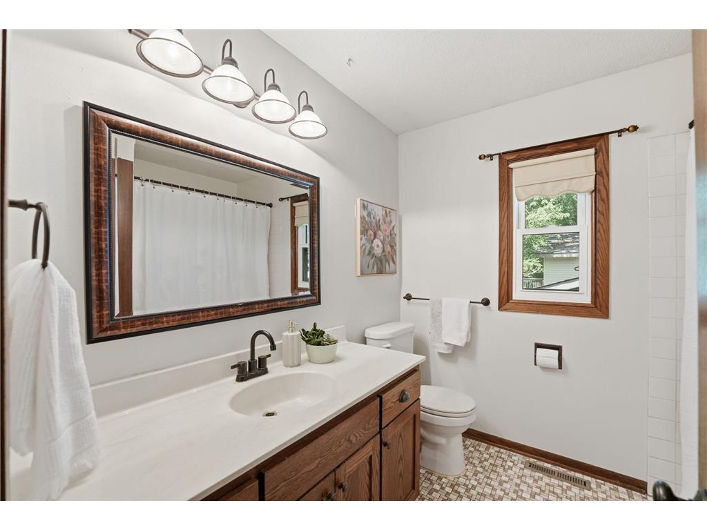 746 11 1/2 Street N Sauk Rapids MN 56379 7096568 image20