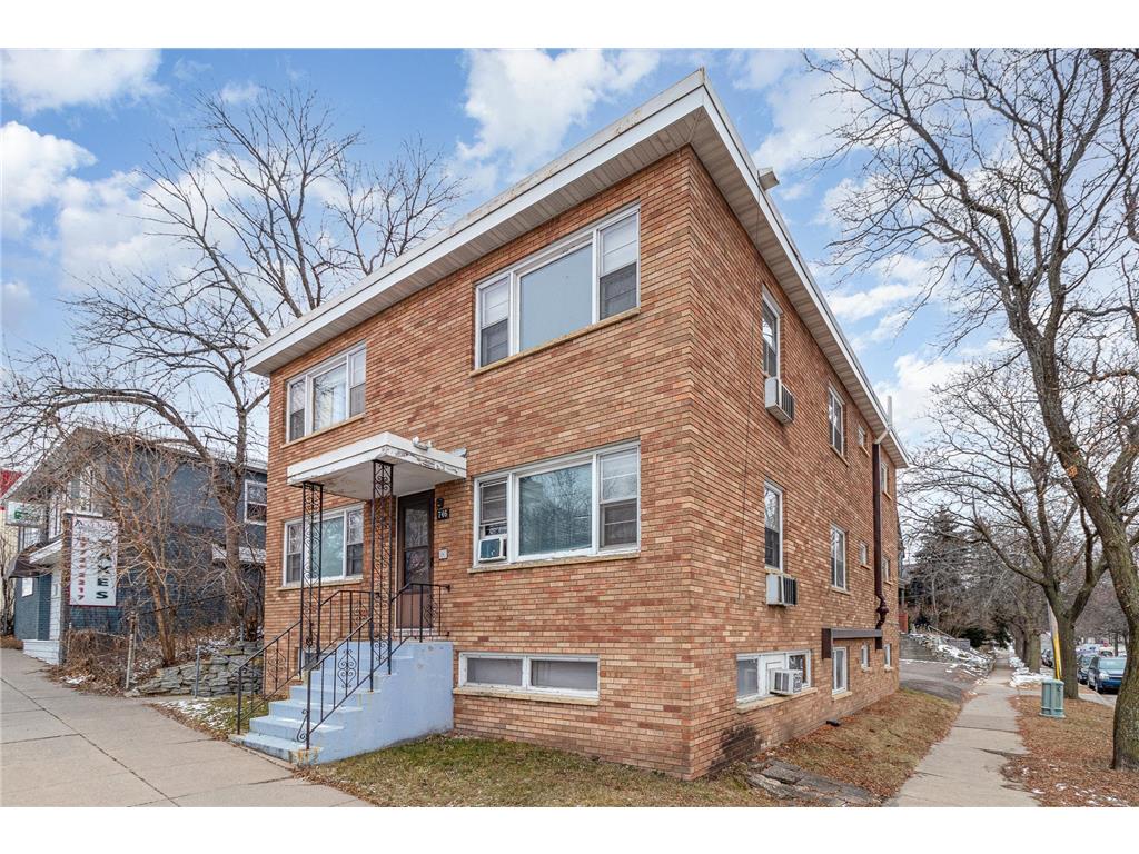 746 7th Street E Saint Paul MN 55106 6481412 image1