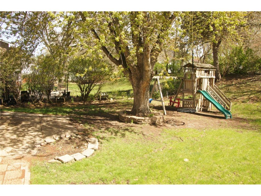 746 Belmont Lane E Maplewood MN 55117 7066192 image35
