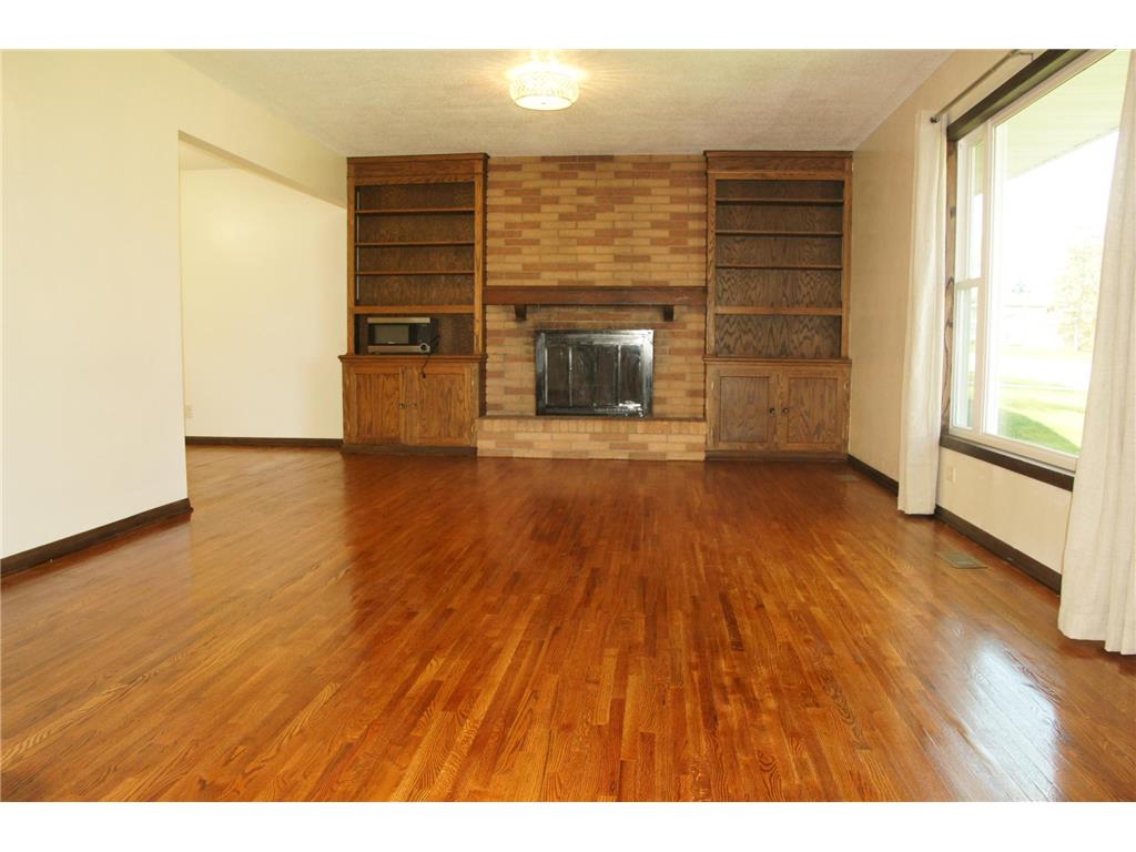 746 Belmont Lane E Maplewood MN 55117 7066192 image4