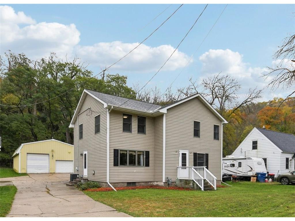 747 21st Street Red Wing MN 55066 6808666 image1