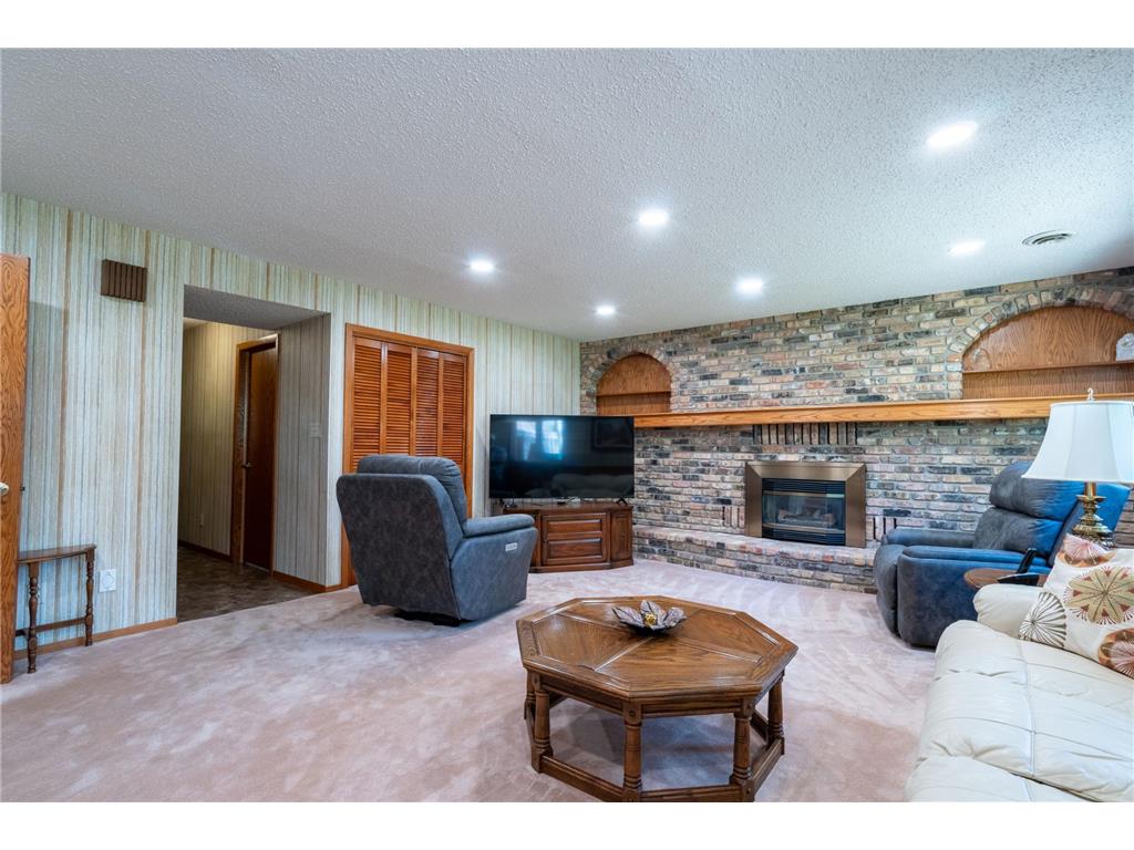 747 5th Avenue NW Valley City ND 58072 7045015 image12