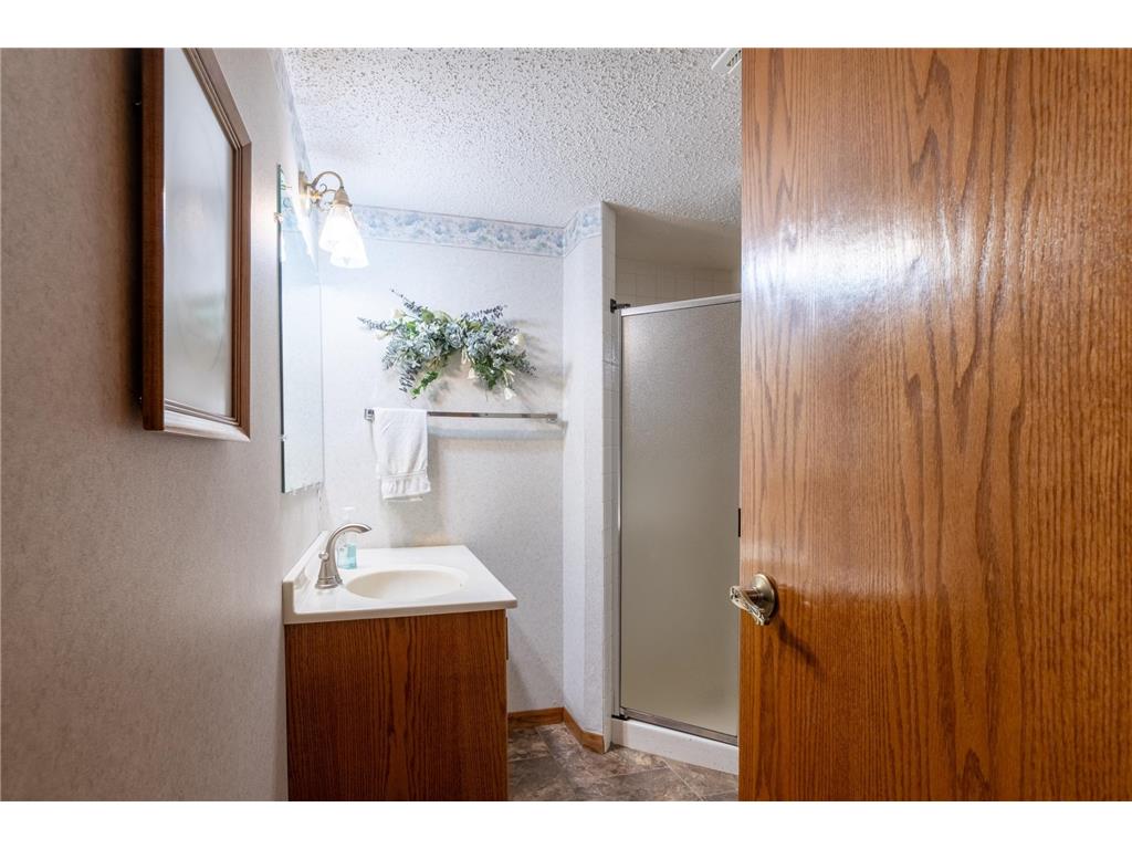 747 5th Avenue NW Valley City ND 58072 7045015 image18