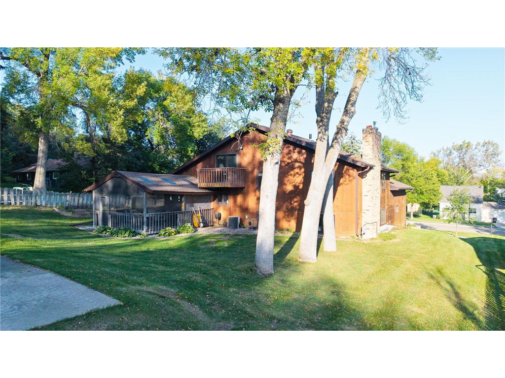 747 5th Avenue NW Valley City ND 58072 7045015 image3