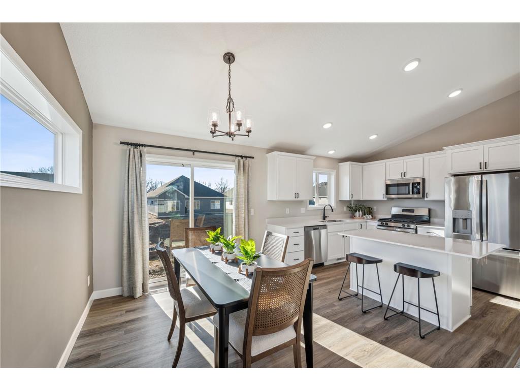 747 Blackbird Circle Delano MN 55328 6826603 image4