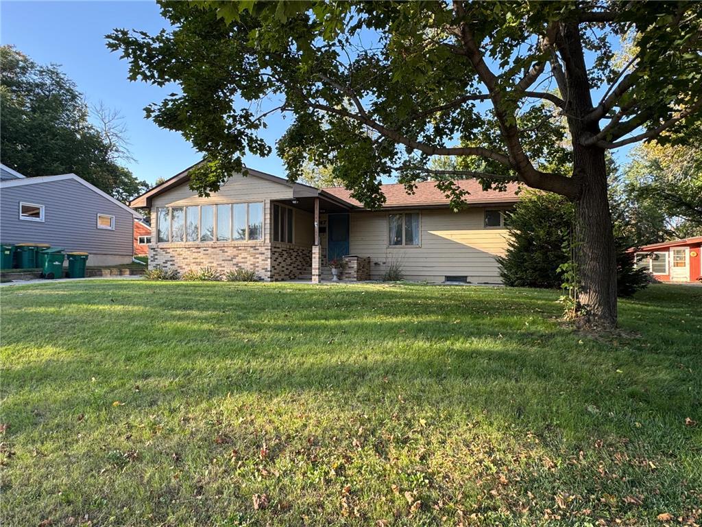 747 Grace Street N Ortonville MN 56278 6795279 image1