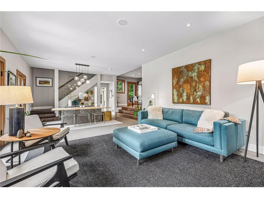 747 Kenwood Parkway Minneapolis MN 55403 7106175 image13
